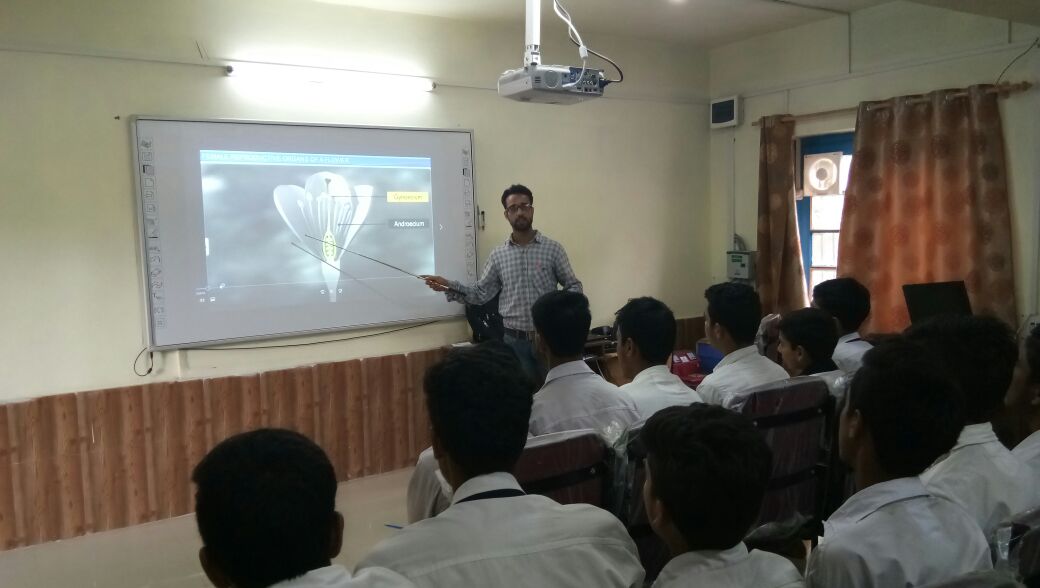Pupil Teacher Interaction during Smart Class at ICT centre BHSS Beerwah